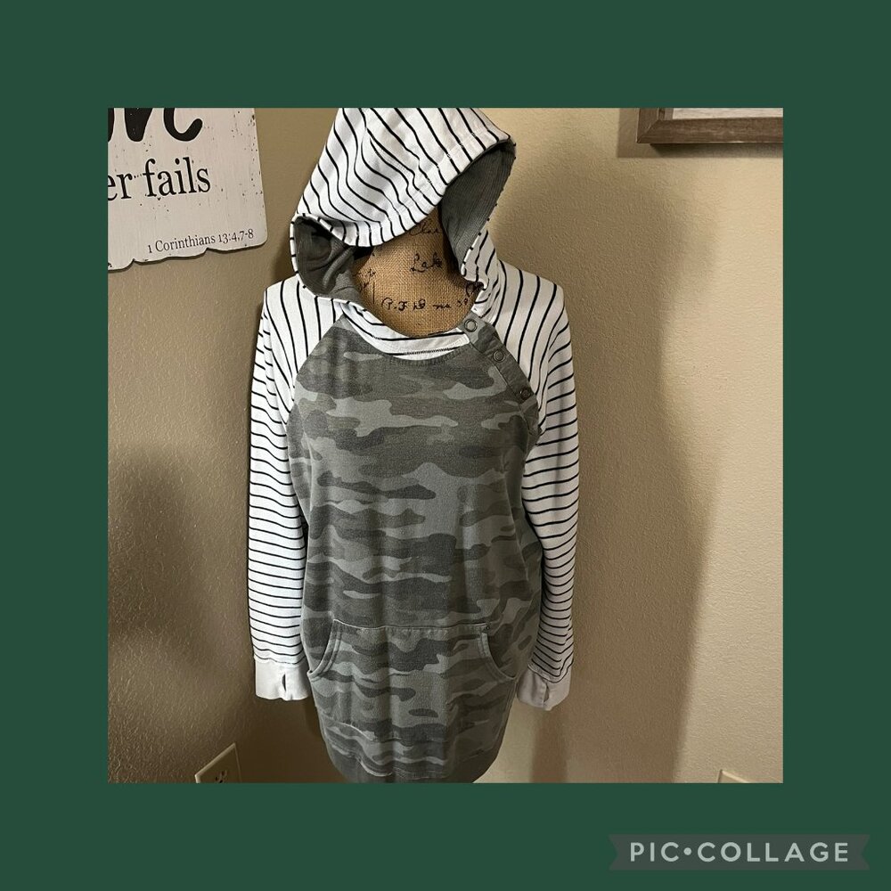Maurices Camo/striped hoodie
